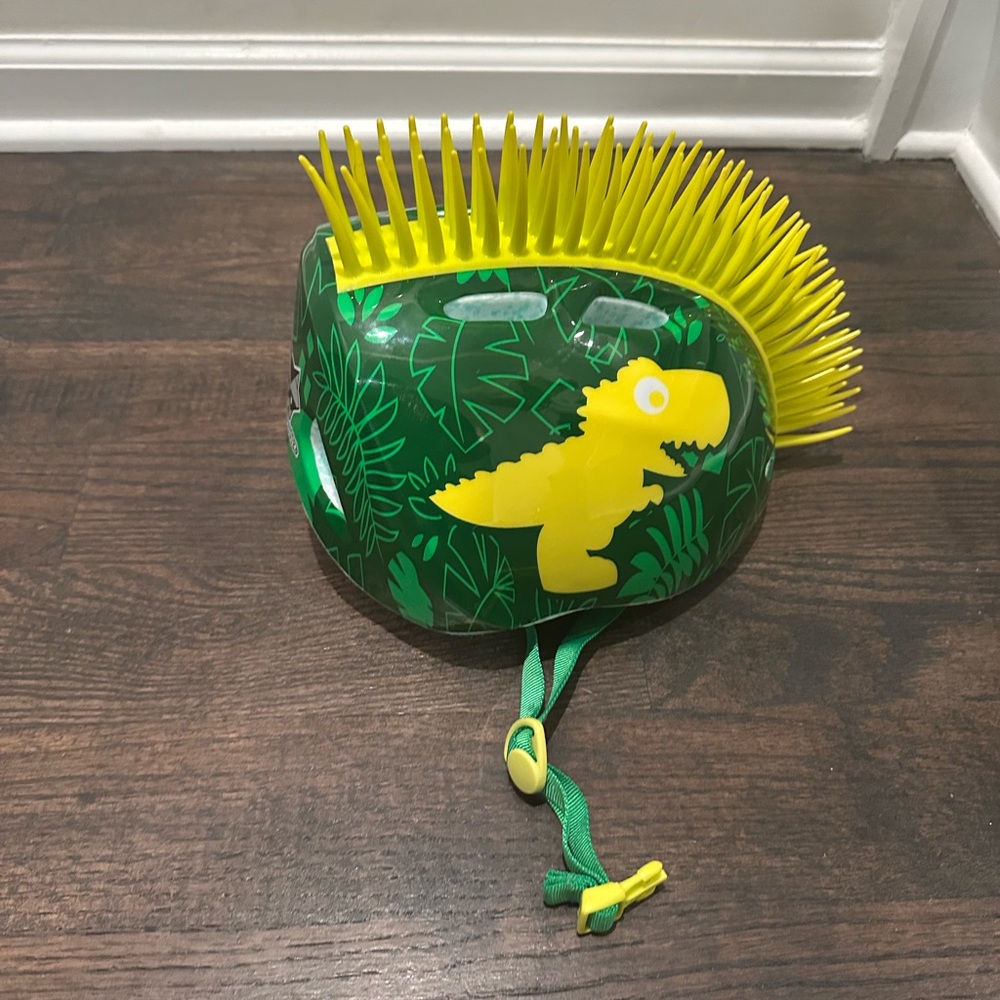 Dinosaur-Themed Kids Helmet - Green and Yellow
